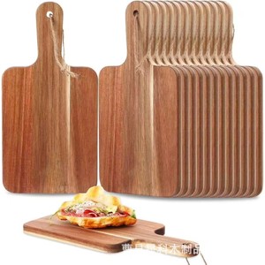 Tabla de cortar de madera de 15x30.5cm con asa, rectangular, de madera maciza, para uso en la cocina. - Product Image 1