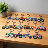 Porte-clés en caoutchouc DM Brand en forme de voiture de course, avec logo 3D personnalisé, impression UV, couleur personnalisée, promotionnel pour enfants