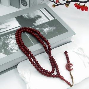 YASEEN - Tasbih Étnico de Resina Ámbar de 8 mm y 99 Cuentas, con Elegante Colgante de Metal con Estrella y Luna, Cuentas de Oración Islámicas - Product Image 1
