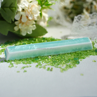 Ensemble de touches de clavier en céramique artisanale avec glaçure cristalline verte, incluant barre d'espace, touches fléchies et touche Enter, en stock, compatible avec les claviers à tige croisée