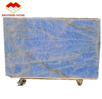 Encimera de mármol azul moderna de piedra de hermanos con vetas doradas Azulejo de suelo de losa de ónix transparente Superficie pulida Uso en apartamento