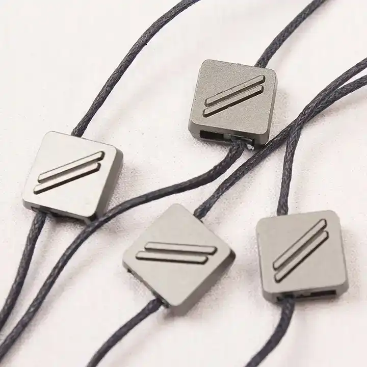 Engraved Stamping Custom Embossed Logo Metal Aluminium Hang Tags ...