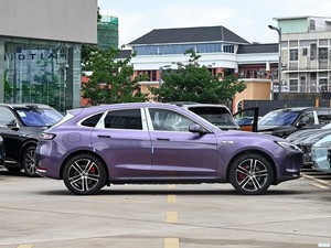 รถยนต์ AITO Wenjie M5 EREV Ultra RWD ปี 2025 รถ SUV ขนาดกลาง 5 ที่นั่ง พลังงานใหม่ ระบบขยายระยะทางด้วยแบตเตอรี่ สำหรับส่งออก - Product Image 4