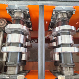 Barrière de protection routière et rouleau de garde-corps formant la machine Shape-M avec composants de noyau de moteur de roulement de vitesse pour une utilisation sur le toit - Product Image 6