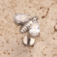 ASTM F136 G23 titane CZ ailes pavées à filetage interne Push In Top Labret goujons boucles d'oreilles abeille