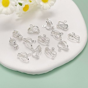 Boucles d'oreilles triangulaires à clipser en alliage de cuivre, clips d'oreille à ressort, convertisseur invisible, accessoires de bijoux DIY, unisexe - Product Image 1