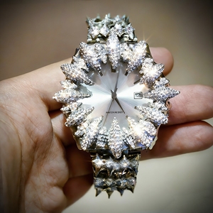 Jam Tangan Pria Gaya Gotik Kristal Safir Baja Tahan Karat dengan Gerakan Kuarsa Terinspirasi Y2K, Moissanite Digital CZ Mewah Kustom. - Product Image 3