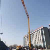Grue à tour à dessus plat approvisionnement de jiufa Mini grue à tour auto-érigée mobile de 2 tonnes