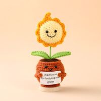 Plante en pot de tournesol au crochet faite à la main, rose et tulipe tricotées, ornement festif, cadeau mignon en polyester