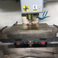Centre d'usinage vertical CNC 3 axes VMC1055 avec commande GSK, broche BT40, pour usinage intensif du métal