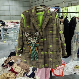 AW013厂家批发二手女式秋衣混色尺码可洗可重复使用 - Product Image 5