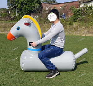 Offres Spéciales de construction d'équipe gonflable humain Derby Hop poneys gonflables <span class=keywords><strong>jeu</strong></span> de course de chevaux pour enfants et adultes - Product Image 4