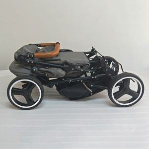 Venta caliente clásico cochecito de bebé de 4 ruedas ligero y simple con <span class=keywords><strong>paraguas</strong></span> puede acostarse para niños pequeños - Product Image 3