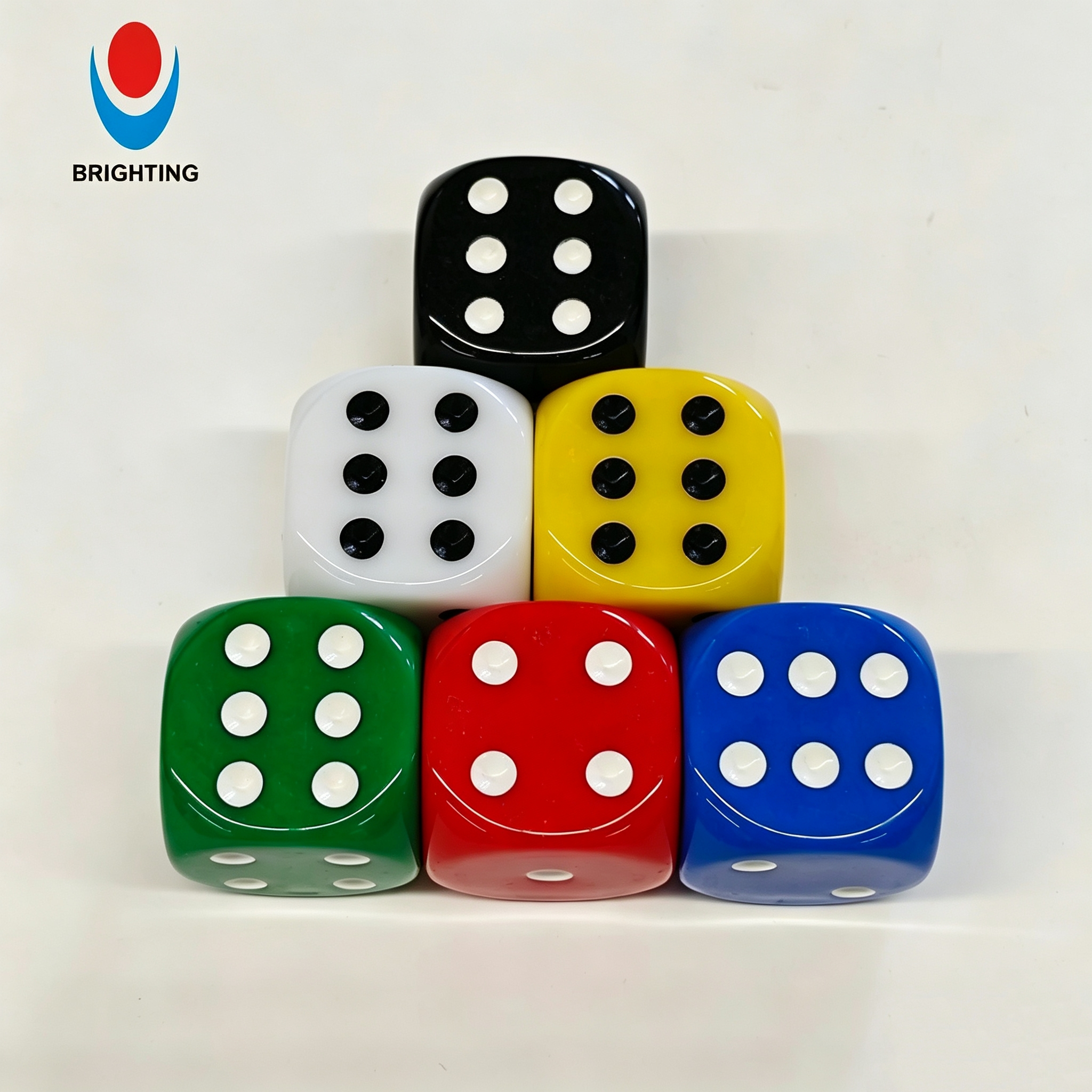 TISCH – Set De 40 Dados Transparentes De Colores De 10 Mm, Acrílico Con Esquinas Redondeadas, 8 Colores, Ideales Para Juegos De Mesa Y Enseñanza Matemática