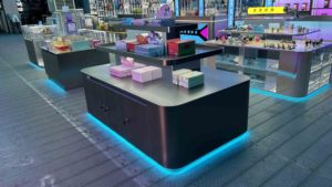 MAKER Vitrine d'exposition moderne en verre avec comptoir <span class=keywords><strong>de</strong></span> rédemption <span class=keywords><strong>de</strong></span> tickets, pour salles d'arcade, îlots <span class=keywords><strong>de</strong></span> jeu et bars, modèle 360 View - Product Image 2