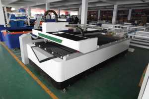 Machine de découpe laser à fibre CNC de haute qualité pour métal, bois, caoutchouc, cristal, plexiglas, avec contrôle Cypcut, haute précision, refroidissement par eau, IA - Product Image 4