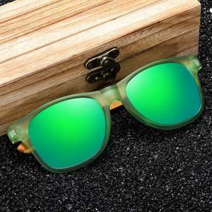 Lunettes de soleil polarisées en bois UV400 pour hommes et femmes, monture carrée, idéales pour la conduite - Vente en gros - Product Image 2
