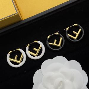 Orecchini a Cerchio di Tendenza Placcati Oro 18K con Lettera CC e Diamanti Grandi Orecchini di Design in Ottone <span class=keywords><strong>Gioielli</strong></span> di Marca Popolare per <span class=keywords><strong>Donna</strong></span> - Product Image 1