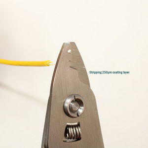 Outil de dénudage de fibres optiques Cfs 3 pince à dénuder de câble de dérivation de fibres optiques 250-125Mu Cutter 3 trous - Product Image 4