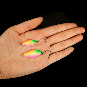 LETOYO Esche Artificiali a Cucchiaino <span class=keywords><strong>per</strong></span> <span class=keywords><strong>Trota</strong></span> con Amo Singolo Spinner da Lancio <span class=keywords><strong>Esca</strong></span> Metallica Dura <span class=keywords><strong>per</strong></span> Pesca a Black Bass, Crappie, Salmerino, Lucioperca, Pesce <span class=keywords><strong>Persico</strong></span> - Product Image 6