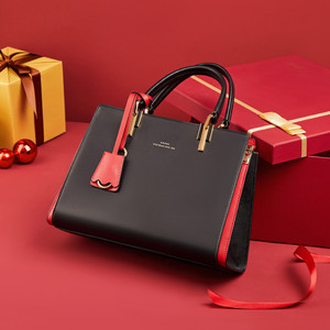 <span class=keywords><strong>Petit</strong></span> sac à main à logo personnalisé de créateur de luxe pour femmes en cuir PU fourre-tout fourre-tout à bandoulière pour femmes - Product Image 4