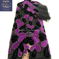 Tissu en dentelle de tulle brodé de perles et de sequins floraux 3D audacieux pour robes africaines et tenues de soirée