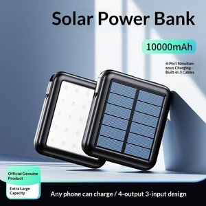 Nuovo Power Bank Solare da 10000mAh, Mini Caricabatterie Portatile da 10W con Luce e Cavi per Uso Esterno - Product Image 3