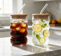 Gobelets en verre borosilicate de haute qualité, design créatif, 300 ml et 400 ml, disponibles en gros, avec couvercle en bambou et paille en verre