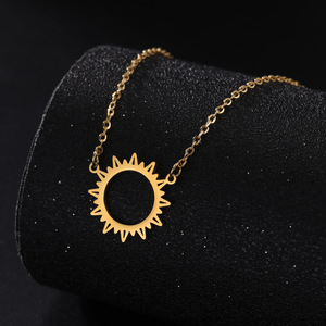 Collar con Colgante de Sol en Acero Inoxidable Chapado en Oro, Estilo Bohemia, Cadena Unisex, Joyería de Moda, Regalo - Product Image 5