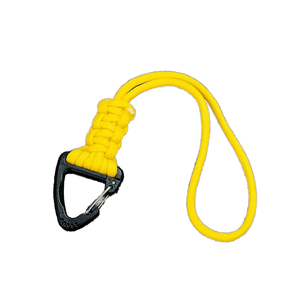 Porte-clés avec cordon de parachute haute résistance, boucle triangulaire, sac à dos d'autodéfense, porte-clés en métal durable, 1 pièce - Product Image 2