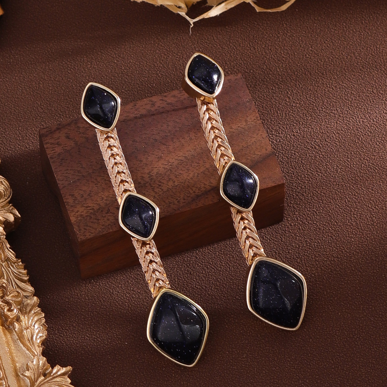 Golden blue sandstone