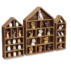 Étagère de rangement en bois en forme de maison pour jouets et objets décoratifs - Product Image 1