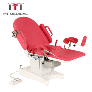 Handmatige gynaecologische onderzoekstafel met beensteunen, ziekenhuismodel, voor operaties. - Product Image 2