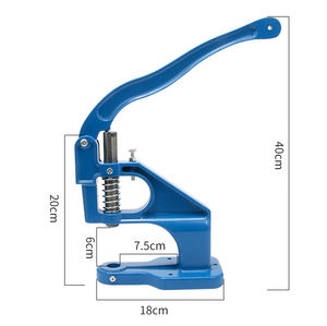 Nueva <span class=keywords><strong>Remachadora</strong></span> <span class=keywords><strong>Manual</strong></span> de Aluminio Versátil Auplex con 2 Moldes y Tamaño de 6-12 mm para Textiles, Accesorios y Restaurantes - Product Image 1