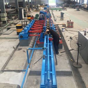 Mesin pembentuk gulungan saluran tabung persegi lembaran besi mesin pembentuk gulungan dingin pembuatan tabung persegi - Product Image 4