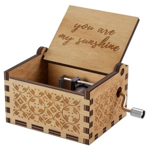 Manivela clásica de madera tallada de Juego de tronos, <span class=keywords><strong>caja</strong></span> <span class=keywords><strong>Musical</strong></span> regalo para los niños familia y amigos (de madera) - Product Image 4