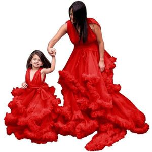 AL1588 nuovo arrivo soffici abiti in Mesh volant strascico taglie forti mamma e figlia Tulle abito da sera trasparente accappatoio <span class=keywords><strong>sposa</strong></span> - Product Image 4