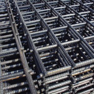 Hoogwaardige Chinese fabrikanten goedkope prijs gelaste gaashekwerk panelen stalen gaashekwerk - Product Image 1