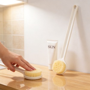 <b>Bath</b> Brush Long Handle Soft Bristle Back <b>Scrubber</b> White PP Material For Bathing Skin Care - Product Image 1