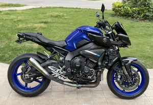 <span class=keywords><strong>Moto</strong></span> <span class=keywords><strong>Yamaha</strong></span> <span class=keywords><strong>MT</strong></span>-<span class=keywords><strong>10</strong></span> 1000cc CP4 à quatre cylindres en ligne, Hyper Naked, IMU, ABS, TCS, TFT, haute performance, <span class=keywords><strong>moto</strong></span> de rue - Product Image 2