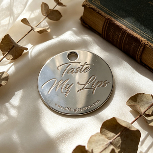 Placa de Metal Personalizada con Logotipo de Marca, Hecha a Mano en Aleación de Zinc, para Ropa, Mochilas, Equipaje - Product Image 3