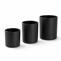 Vente en gros de pots à bougies en verre noir mat de luxe de 8 oz avec logo personnalisé, avec couvercles fins et plats en alliage de zinc métallique