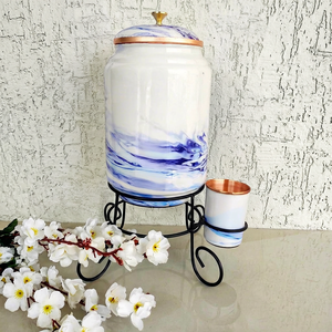 Distributeur d'eau en cuivre avec design en marbre bleu et accents en cuivre pour usage domestique - Product Image 1