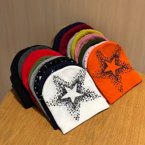 Berretti Invernali Y2K Personalizzati Economici OEM, Caldi, in Tessuto Acrilico Premium Jacquard Lavorato a Maglia per Uomo e Donna - Product Image 1
