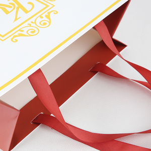 Tùy Chỉnh In Sang Trọng Bao Bì Thủ Công Giấy Mua Sắm Quà Tặng Túi Cá Nhân Quần Áo Màu Hồng Lớn Túi Giấy Với Logo Của Riêng Bạn - Product Image 5