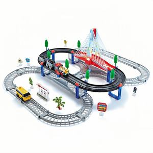 Set de Vías de Tren Eléctrico para Ensamblar, Juguete de Ferrocarril Urbano de Simulación Colorido con Luz y Sonido - Product Image 2