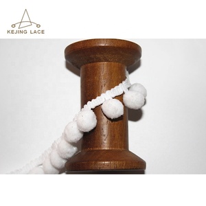 Bán buôn rắn Polyester <span class=keywords><strong>Pom</strong></span> <span class=keywords><strong>Pom</strong></span> ren nylon bóng tua cho rèm gối hàng thủ công quần áo - Product Image 6