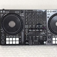 Prêt à expédier Contrôleur DJ professionnel DDJ-1000SRT Mixeur amplifié 4 canaux par Se-ra-to Électronique grand public