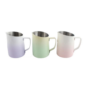 Jarra de acero inoxidable de 430 ml con degradado morado y blanco para espumar leche, ideal para capuchino y latte art, venta al por mayor - Product Image 5