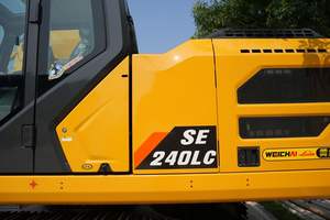 SHANTUI SE240LC Excavadora sobre orugas de 24 toneladas Weichai Power System Bomba de engranajes Maquinaria de construcción - Product Image 4